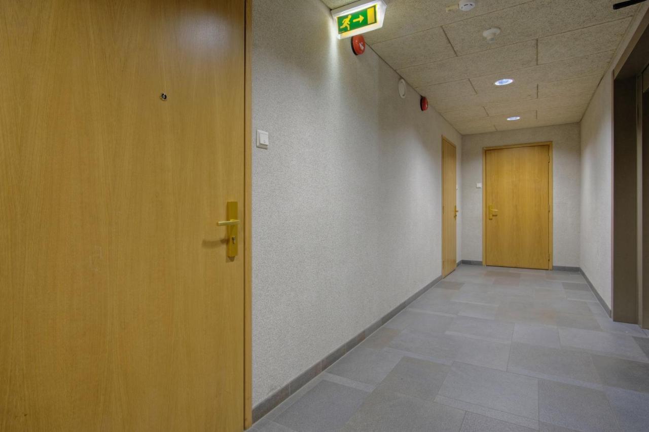 Studio Apartment In Quiet Heart Of Everything Tallin Exterior foto