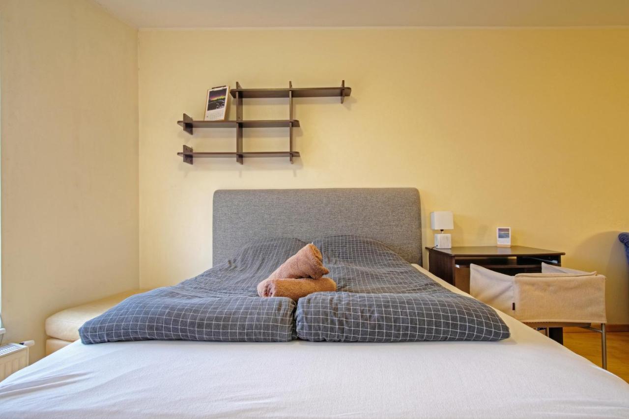 Studio Apartment In Quiet Heart Of Everything Tallin Exterior foto